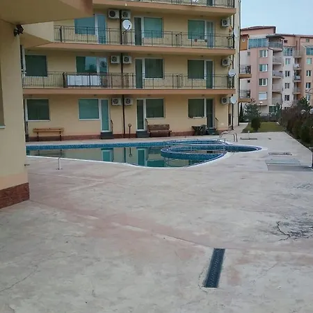 амадеус Xlx Апартамент *